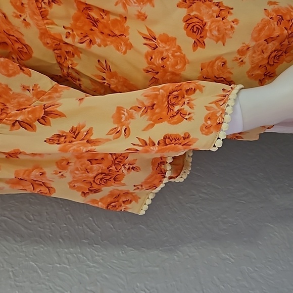 COUSIN EARL Yellow Floral Rose V-Neck Flare Sleeve Blouse - Picture 3 of 7